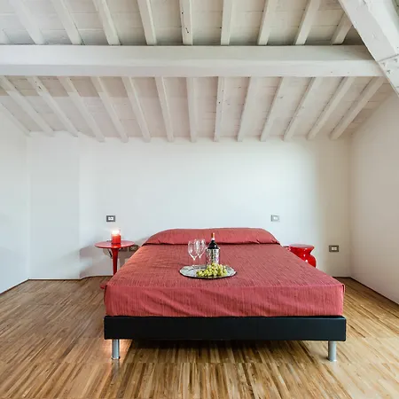 Rosso Di Sera Tuscany - Adults Only Pise